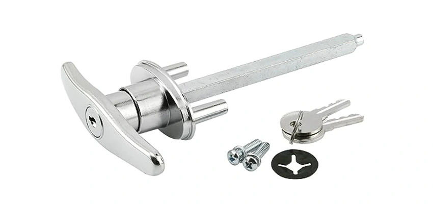 Old Style Garage Door Locks Replacements in Coachella, California